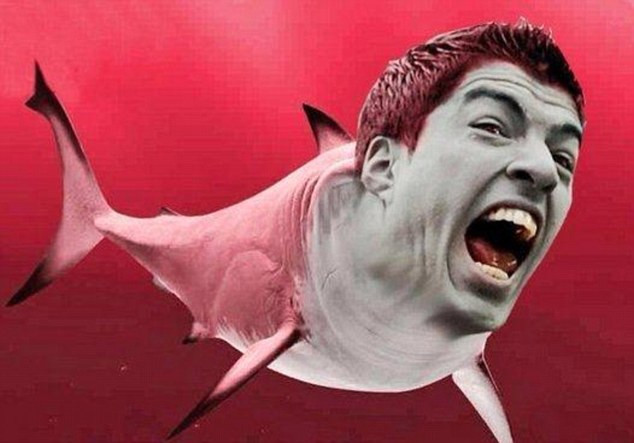 Suarez bị chế ảnh ‘kinh dị’ sau khi cắn cầu thủ khác