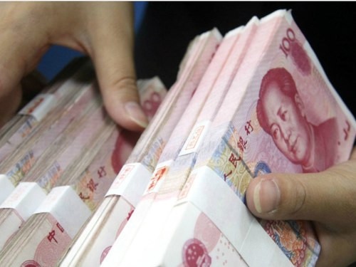 Các nhà băng ở Thượng Hải sẽ được tự đặt lãi suất huy động ngoại tệ. Ảnh: QZ