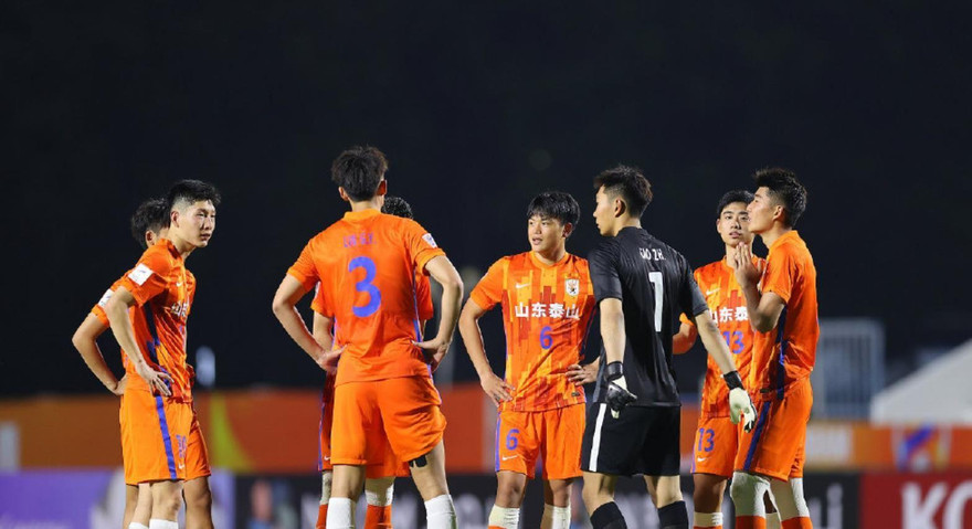 Bóng đá Trung Quốc bi đát chưa từng thấy và có nguy cơ sụp đổ hoàn toàn