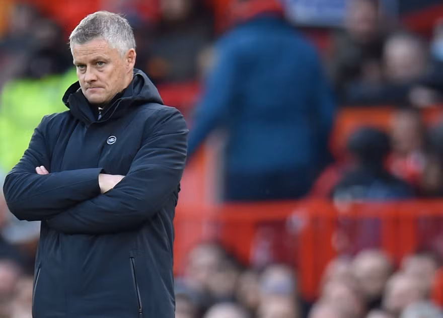 Tương lai Solskjaer được đảm bảo, nhưng tương lai MU bị đe dọa