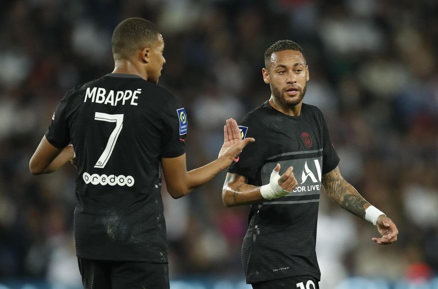 Từng gắn bó 'con chí cắn đôi', vì sao Neymar và Mbappe ngoảnh mặt làm ngơ?