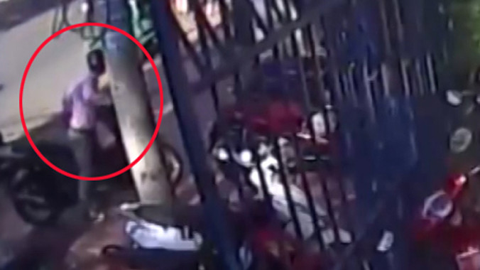 Tên trộm SH dắt bộ bỏ chạy vì không nổ được máy