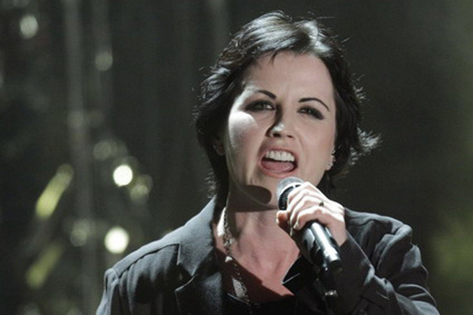 Cố ca sĩ Dolores O'Riordan.