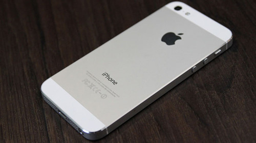 Tin bạn trai trên mạng mất điện thoại iPhone 