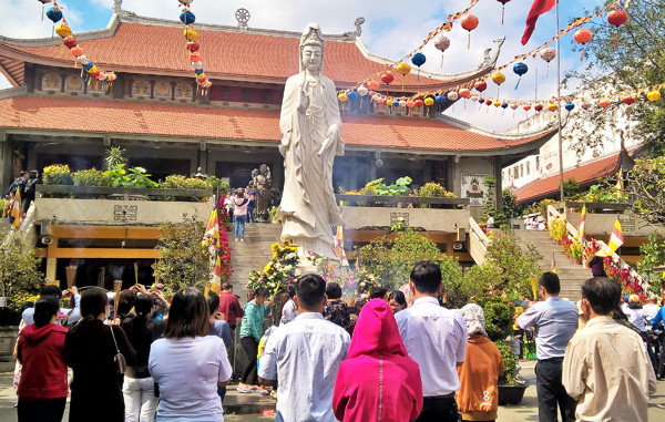 Nét văn hóa ngày rằm tháng Giêng của người TPHCM