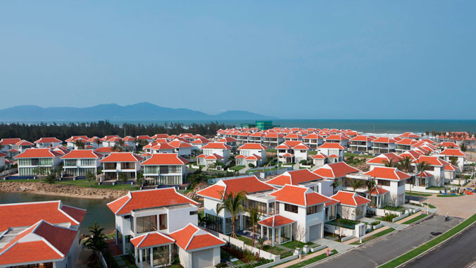 Cảnh quan nhìn từ căn hộ The Ocean Apartments