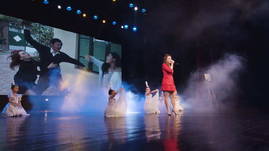 Bảo Thanh khoe giọng hát "Cảm ơn con nhé"