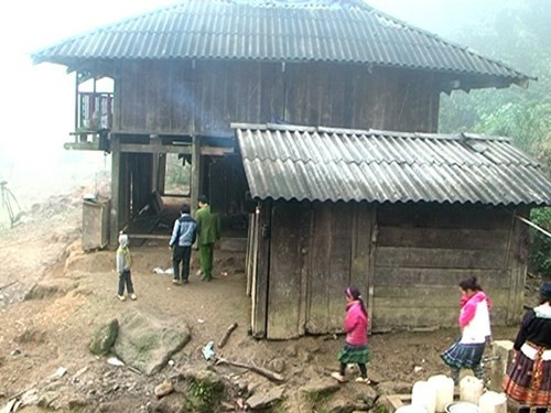 Ngôi nhà xảy ra vụ án mạng nằm cách xa trung tâm, giao thông đi lại rất khó khăn