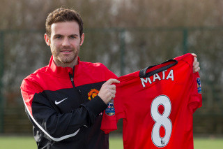 Chưa kịp thể hiện tại Old Trafford, Mata đứng trước nguy cơ phải tìm bến đỗ mới