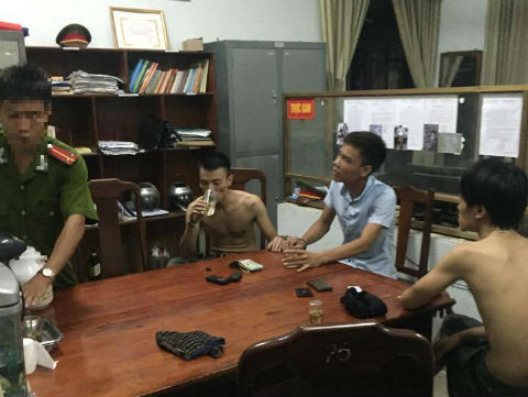 Một số đối tượng tại cơ quan công an