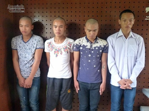 Bốn nghi can bị công an tạm giữ