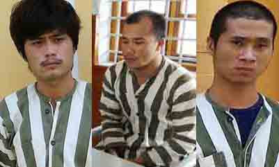 Nghi can Thắng (giữa) và đồng bọn tại cơ quan điều tra