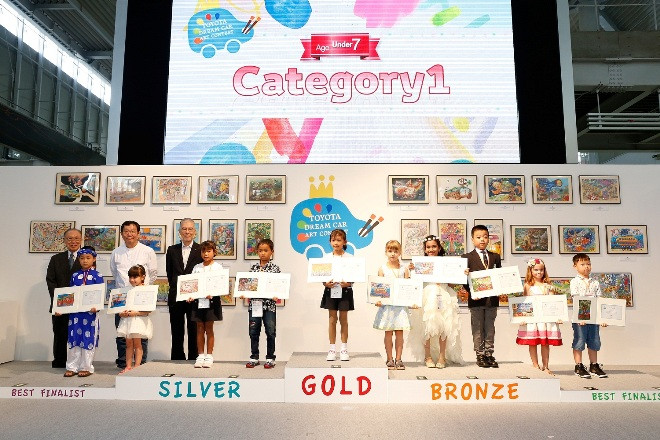 Việt Nam lại có giải vẽ ô tô mơ ước tại Nhật Bản