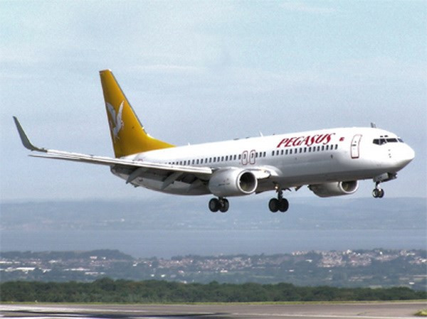 Hãng hàng không Pegasus Airlines sẽ hủy các chuyến bay cho tới ngày 13/1. (Ảnh: Reuters)
