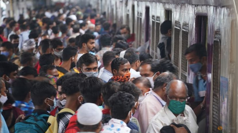 Ấn Độ đang lo hứng làn sóng thứ ba do biến chủng Omicron. (Ảnh: Reuters)