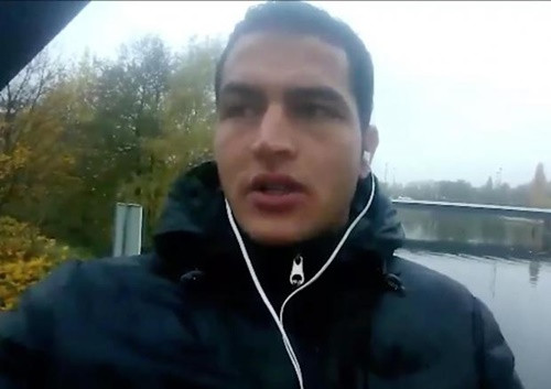 Anis Amri thề trung thành với thủ lĩnh IS Abu Bakr al-Baghdadi. Ảnh: Reuters.