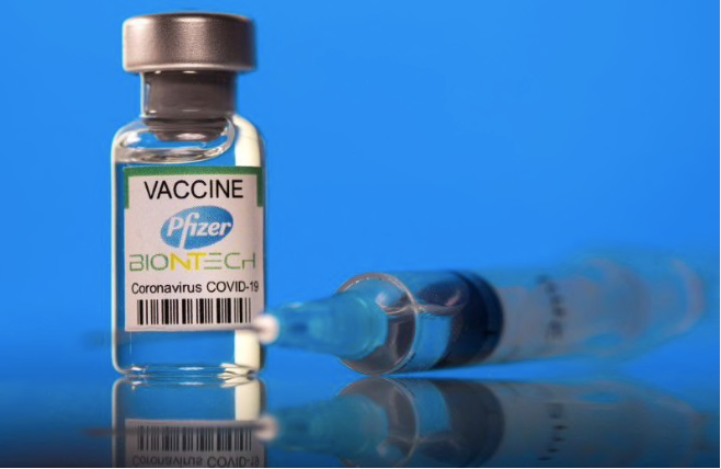 Những người từng nhiễm SARS nay được tiêm vắc-xin COVID-19 của Pfizer có lượng kháng thể cao với COVID-19 cũng như phổ rộng các kháng thể chống lại 10 loại virus gây ra những bệnh về đường hô hấp khác. 