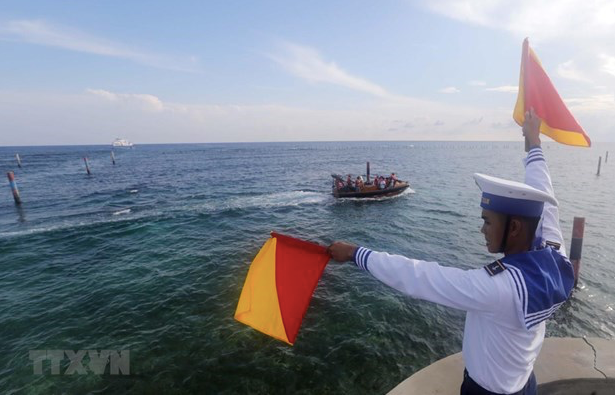 Chiến sỹ hải quân Việt Nam trên đảo Đá Lát thuộc quần đảo Trường Sa. (Ảnh: TTXVN) 