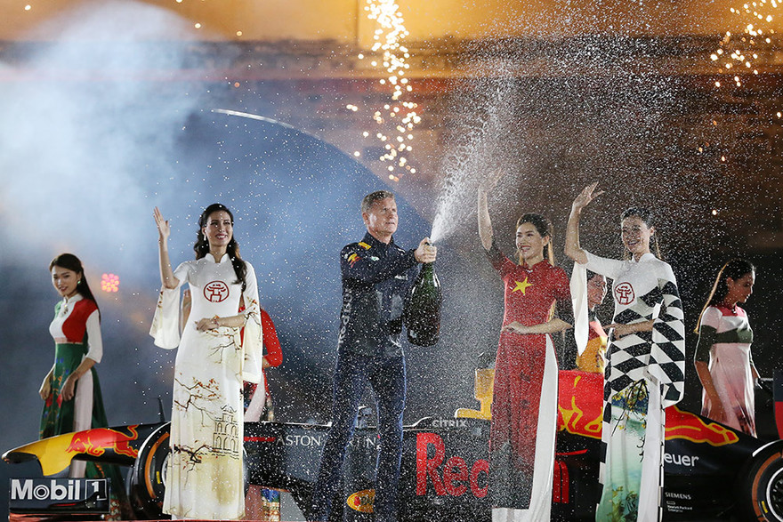 Hà Nội gia nhập 'làng đua xe F1' đầy ấn tượng