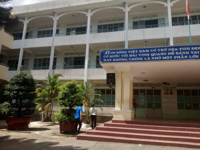 Huyện ủy Yên Định, nơi bà Hà làm việc. Ảnh: Zing