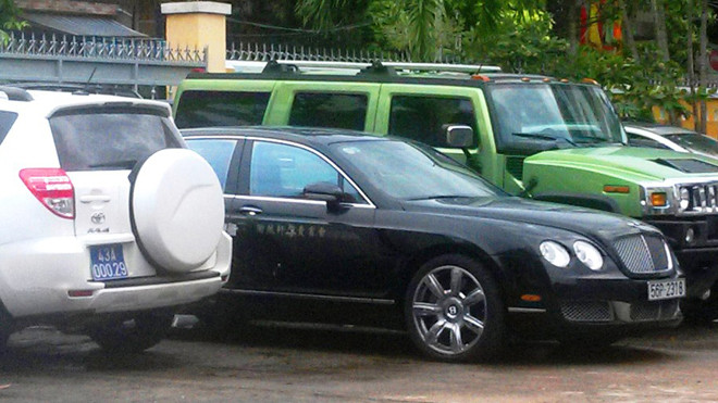 Số siêu xe nghi nhập lậu đang tạm giữ tại Công an TP Đà Nẵng. ảnh: Nguyễn Huy