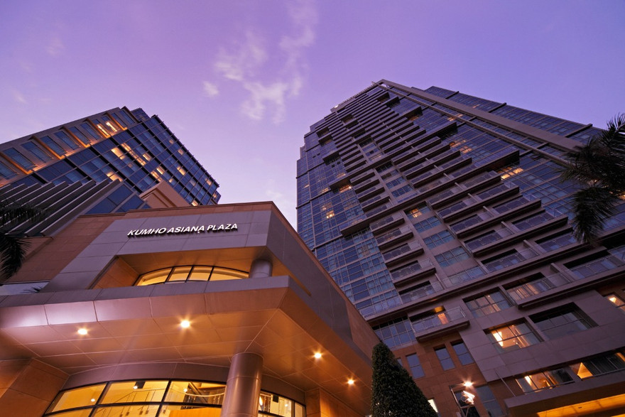 Tòa nhà ông Obama từng ở tại Sài Gòn được bán cho Singapore