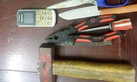 Đồ nghề Tú mang theo để gây án. Ảnh: Công an cung cấp