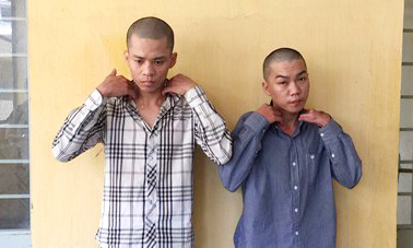 Hai đối tượng tại cơ quan công an