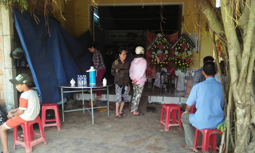 Đám tang của nạn nhân thứ 4 trong vụ tai nạn giao thông nghiêm trọng này