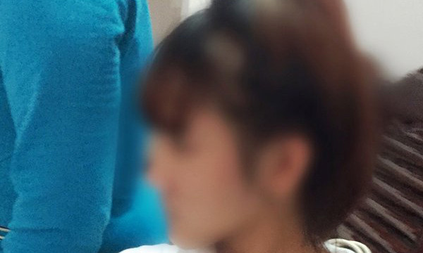 M tố bị ép ngủ chung với P và bị cưỡng hiếp 3 lần trong đêm. Ảnh: Dân Việt