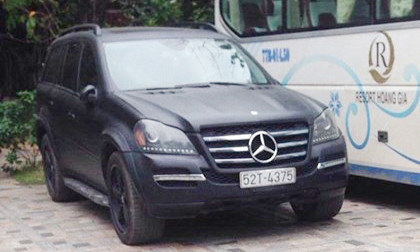 Chiếc xe mang biển số 52T-4375 bị bắt giữ tại Bình Định. Ảnh: Báo Pháp luật TP Hồ Chí Minh