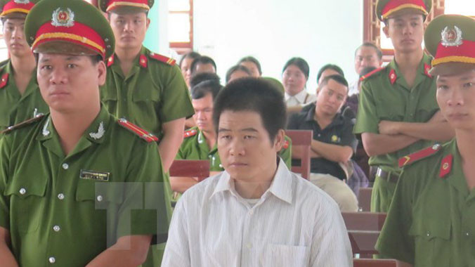 Bị can Tráng A Tàng tại phiên tòa. Ảnh: Thái Hùng/TTXVN.