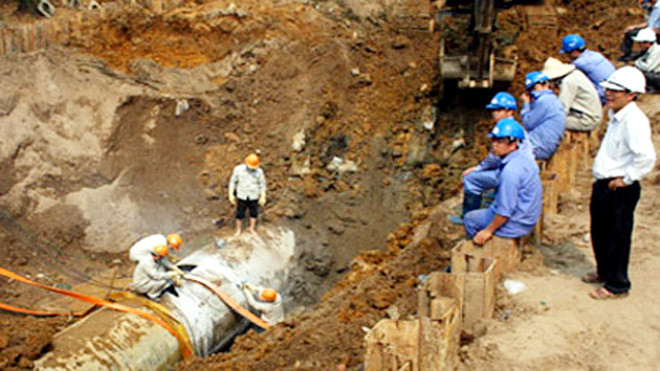 Mổ xẻ trách nhiệm 'bộ chủ quản' của Vinaconex về đường ống nước sông Đà