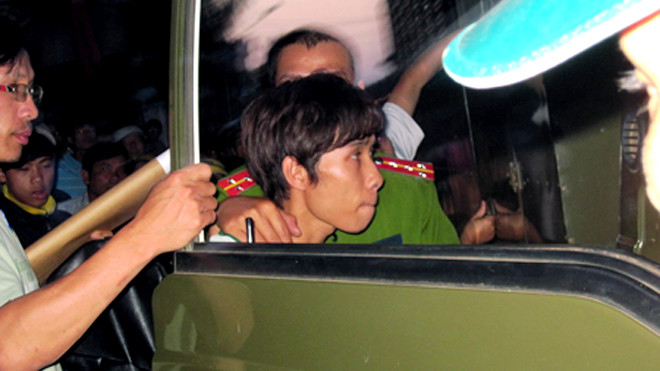 Đối tượng Đạt bị công an bắt