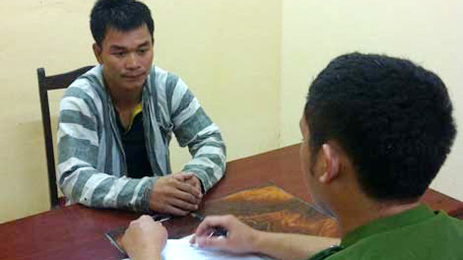 Tạ Đình Được tại cơ quan Công an