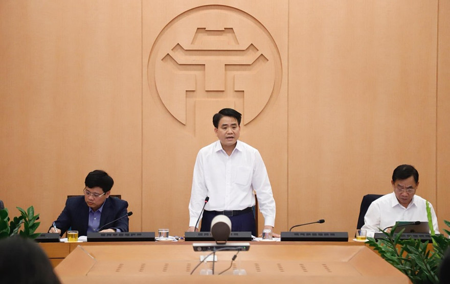 Chủ tịch UBND thành phố Hà Nội Nguyễn Đức Chung phát biểu tại cuộc họp