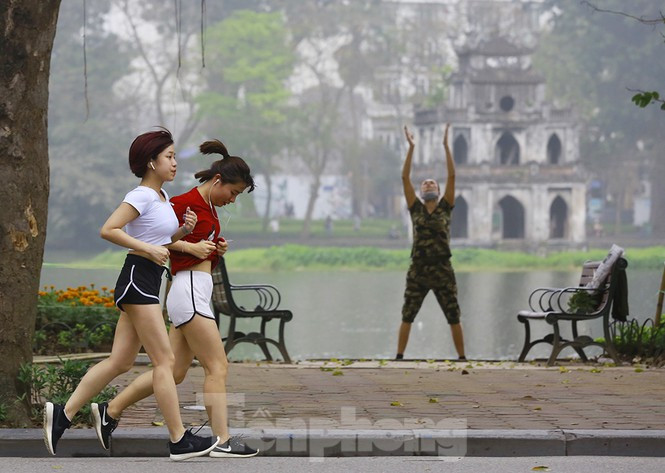 Hồ Hoàn Kiếm. Ảnh minh họa