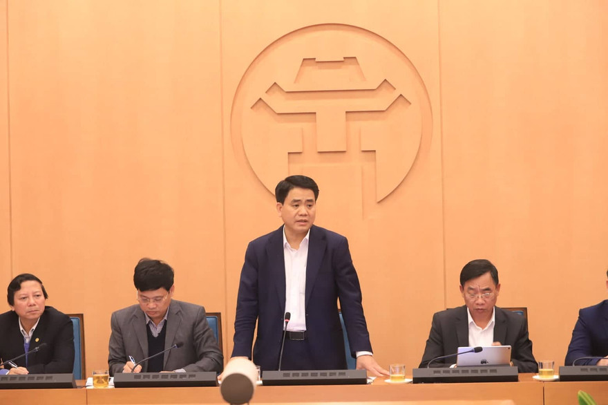 Chủ tịch UBND thành phố Hà Nội Nguyễn Đức Chung kết luận cuộc họp