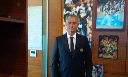 Bức hình vợ HLV Mourinho đăng tải trên mạng xã hội.