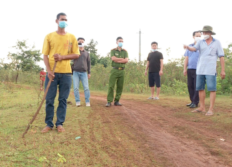 Cơ quan công an dựng lại hiện trường vụ án