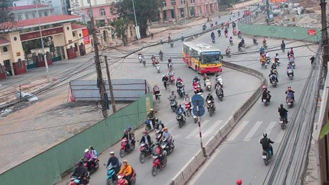 Đường Trường Chinh đang thi công. Ảnh: Tiền Phong