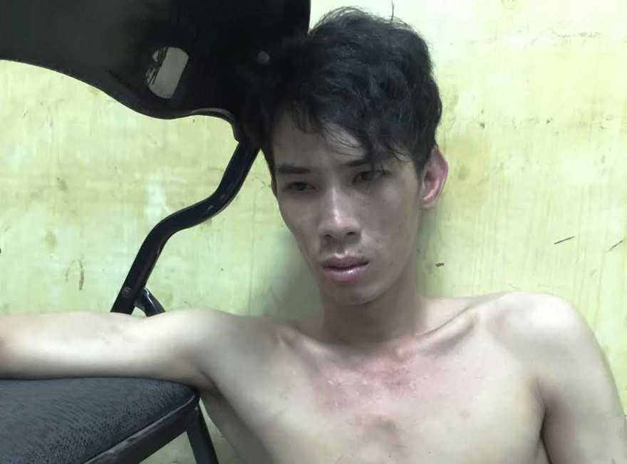 Tên trộm lợi dụng kẹt xe trên đường vào cảng Cát Lái để gây án