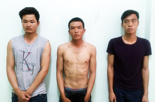 3 trong 4 tên côn đồ bị bắt. Ảnh: Nguyệt Triều