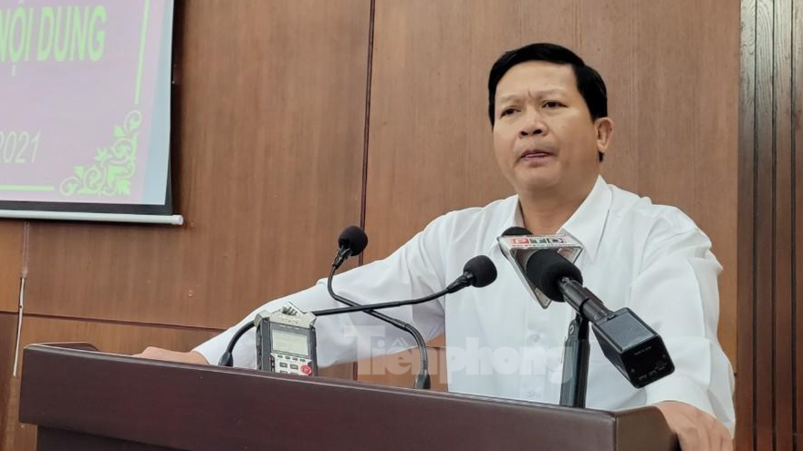 Ông Ngô Đức Thọ - Chánh án TAND tỉnh Đắk Nông trả lời câu hỏi của báo Tiền Phong. Ảnh: Vũ Long