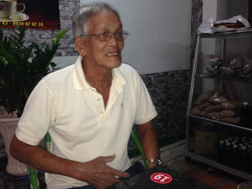 Ông Nguyễn Bùi tỏ ra mệt mỏi sau khi trúng số độc đắc Ông Nguyễn Bùi tỏ ra mệt mỏi sau khi trúng số độc đắc - Ảnh: Nguyễn Long