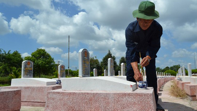 70 bộ hài cốt được cho là của liệt sĩ do “cậu Thủy” tìm thấy được quy tập về Nghĩa trang Liệt sĩ tỉnh Đắk Lắk