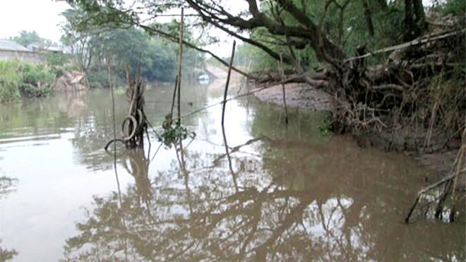 Kênh Cần Thảo nơi phát hiện thi thể Xuyên. Ảnh: Báo Thanh Niên