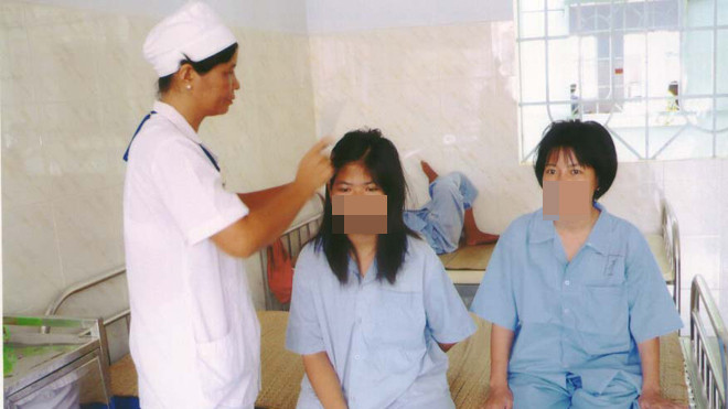 Chăm sóc bệnh nhân trầm cảm. Ảnh: T.N.A