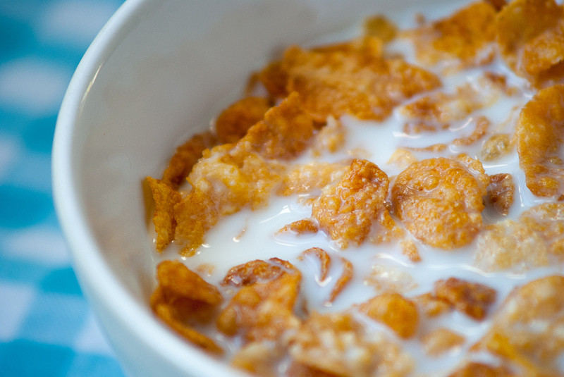 Ảnh minh họa - Ngũ cốc với sữa