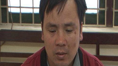 Đối tượng Nguyễn Văn Phương tại cơ quan điều tra. Ảnh ANTĐ